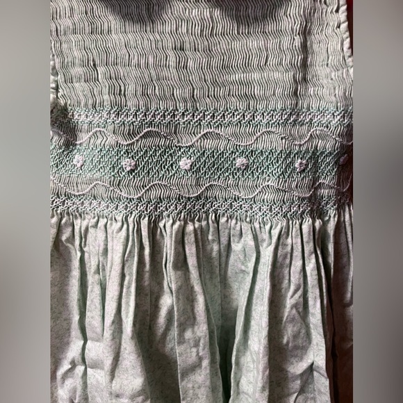 Sophie Dess smocked dress with rosettes - Picture 6 of 15
